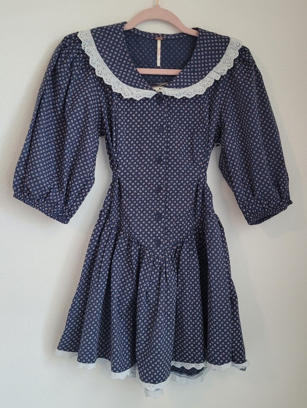 NWT Free People Need To Know Ditsy Floral Eyelet Puff Sleeve Mini Dress 6 Boho